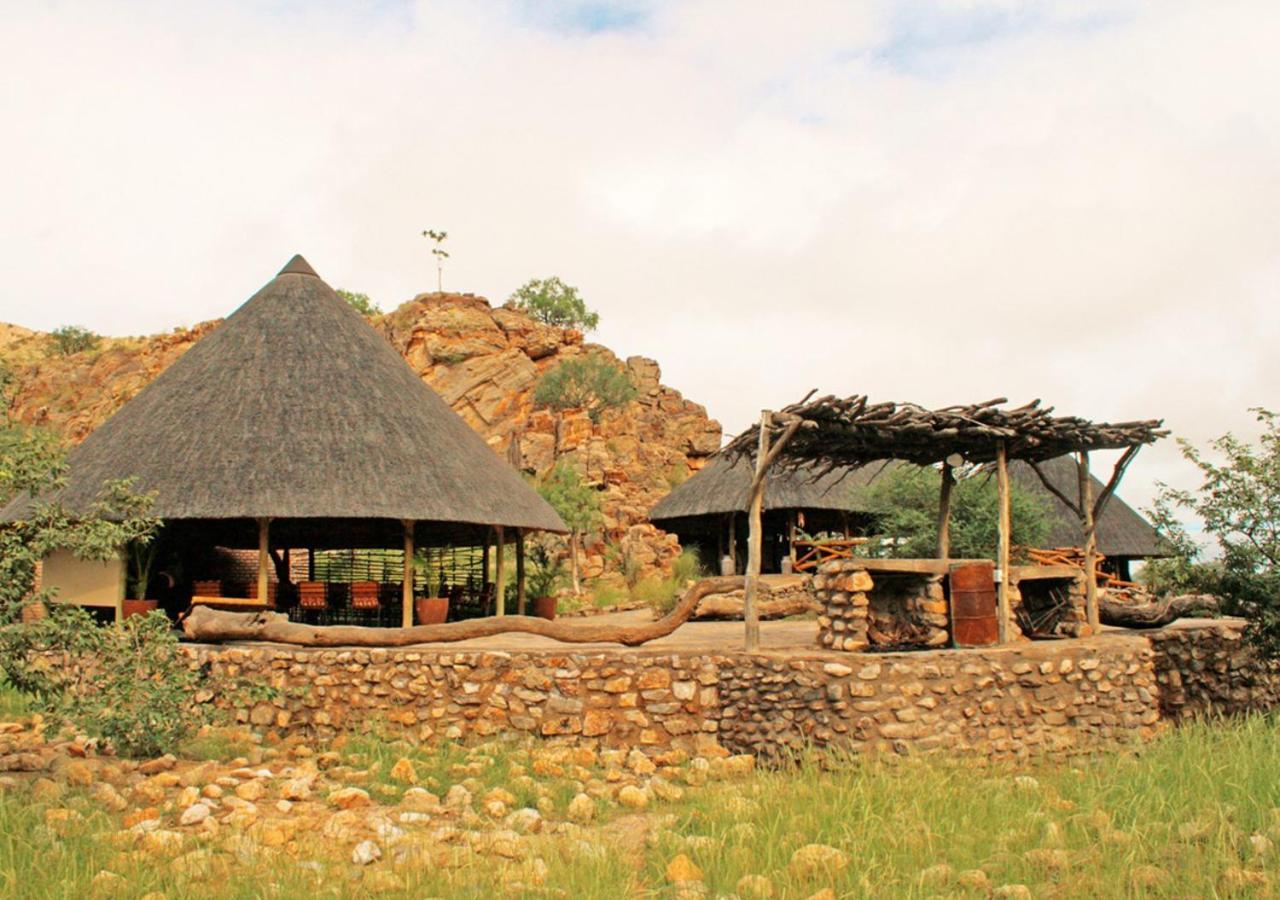 Khowarib Lodge Exterior photo