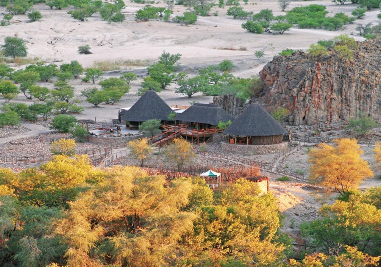 Khowarib Lodge Exterior photo